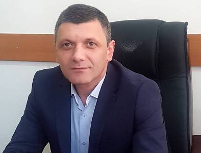 Կաշառք ստանալու մեջ մեղադրվող փոխնախարարը նշանակվել է Հանրապետական հիվանդանոցի տնօրենի խորհրդական. ԲԿ-ն հաստատեց