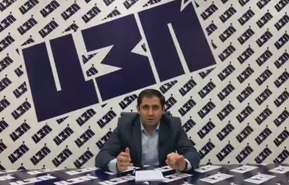 Կարևոր հայտարարություն «Այո» քարոզչական բռենդավորման շուրջ. Սուրեն Պապիկյանն ուղիղ եթերում էր