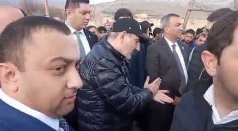 Եթե մտածում եք՝ էն մարդն եմ, որ ասեմ՝  իմ տունը հեռու ա, ջերմուկցու տունը թող քանդվի, էլ ինչի՞ եք հետս խոսում