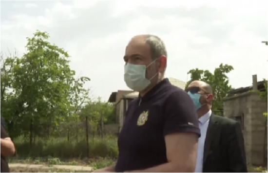 Ժողովուրդ ջան, մի բան ասեմ, չնեղանաք․ ոչ մեկի դուխը չի հերիքում սրա մասին խոսի․ Փաշինյան