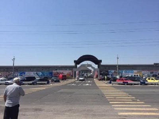 «Առինջ Մոլի» տնօրինությունը փակել է դարպասները և բոլորին ուղարկում է բողոքի ակցիայի