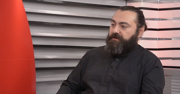 Հավատացեք՝ էս «կռիվը» գցողը «Մի կաթիլ մեղրը» կարդացել ու թարս է հասկացել. Արմեն Հայաստանցի