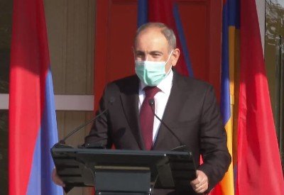 Առանց կրթության հնարավոր է «Յաշիկ Մերսեդես» առնել, բայց` հնարավոր չէ ստեղծել այն. Փաշինյանը՝ դպրոցում