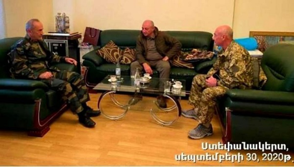 Հանդիպել են Արցախի 3 նախագահները