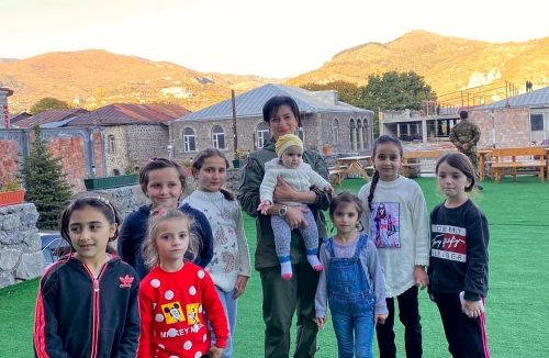 «Իմ քայլը» հիմնադրամը կկազմակերպի Ամանորի և Սուրբ Ծննդյան «տոնավաճառ» ու անվճար հացատուն Ստեփանակերտում