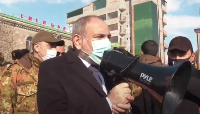 Հերիք չի՞ խաբես, արա. սիսիանցին՝ Փաշինյանին