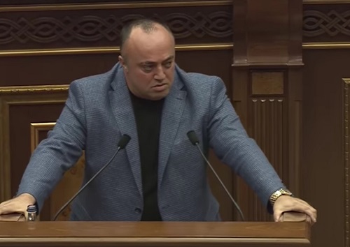 Ուզում եմ ձեզանից որպես տղամարդ պատասխան ստանամ, ոչ թե որպես վարչապետ. ԲՀԿ-ականը՝ Փաշինյանին