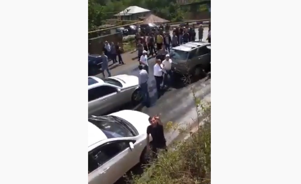  Փաշինյանին Բաղանիս գյուղում դիմավորել են «Քո-չար-յա՛ն» վանկարկումներով