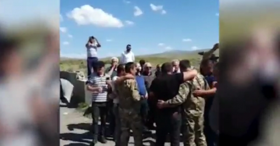 Ինչպե՞ս են դիմավորել գերությունից վերադարձած վարդենիսցի Արմեն Բուդոյանին