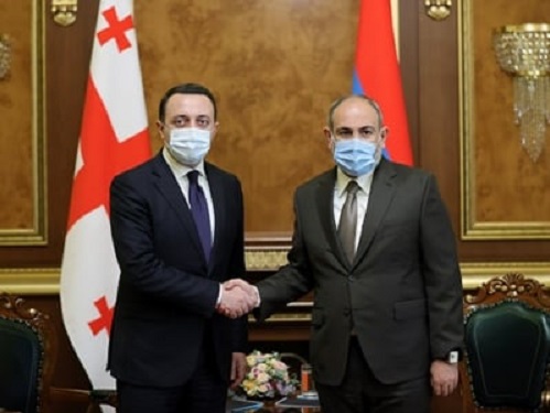 Փաշինյանը հանդիպել է Վրաստանի վարչապետի հետ
