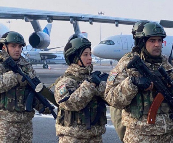 Ղազախստան մեկնած հայկական զորախմբի կազմում կին կա