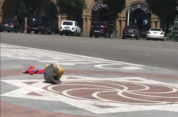 «Նիկոլի արձանի գլուխը Հայքի հրապարակում է». Գագիկ Համբարյան