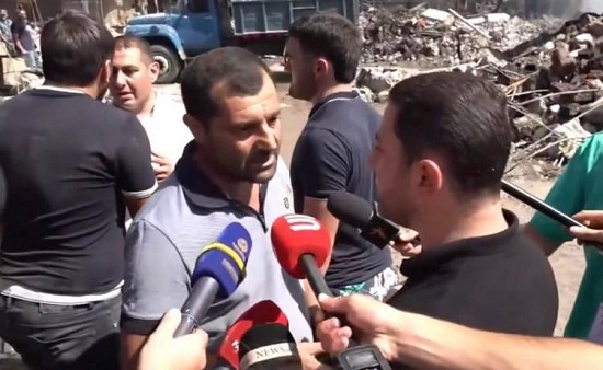 «Ախպորս երեխեքը, հղի կինը փլատակների տակն են. քարերը ձեռքով ենք կրում». քաղաքացի