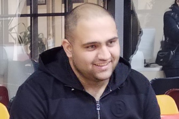 26-ամյա Ռազմիկը յուրաքանչյուրիս աջակցության կարիքն ունի