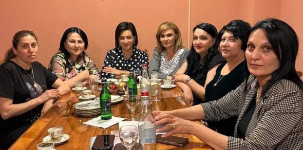 «Եթե էն ծնողները «ծախվել են», բա է՞ս նկարի ծնողներն ինչ են արել». Արամ Գևորգյան