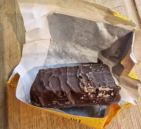 Գնել եմ կոնֆետ՝ մոտ 2 կգ, ամբողջը՝ հին, որդոտ...Չեխիայի մեր հայրենակցի բողոքը