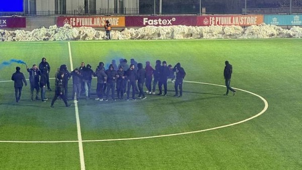 Երկրպագուների բողոքի ակցիան այսպես ավարտվեց՝ «Փյունիկ» - «Արարատ-Արմենիա» խաղի ժամանակ