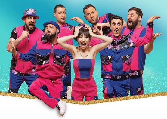 «Hayat Project» խմբի երգչուհին համերգի ժամանակ ընկել է բեմից 