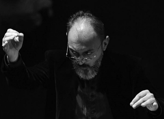 Ախր հեչ նորաձև չէ, էլի էն հինն եք՝ նույն զոռբա անգրագետները` նույն շարիկովների ու շվոնդիրների առաջնորդությամբ․Վահե Բեգոյան