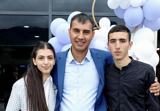 Ասում էին` հայրս փտելու է բանտում. Տաթեւի կալանավորված համայնքապետի դուստրը ահազանգում է