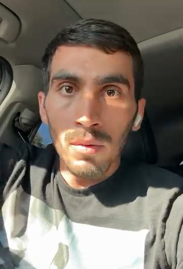 Արա, այ **-ի ճիճու, դու քյամրանից չես տարբերվում, քո արևին թուրքի հետ բա՞թլ ես անում․․․Յուրա Նավոյան