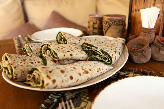 Թուրքերը՝ Երևանում․․․Ժինգյալով հաց են ուտում ու ներկայացնում են, որ այն վրացական ուտեստ է