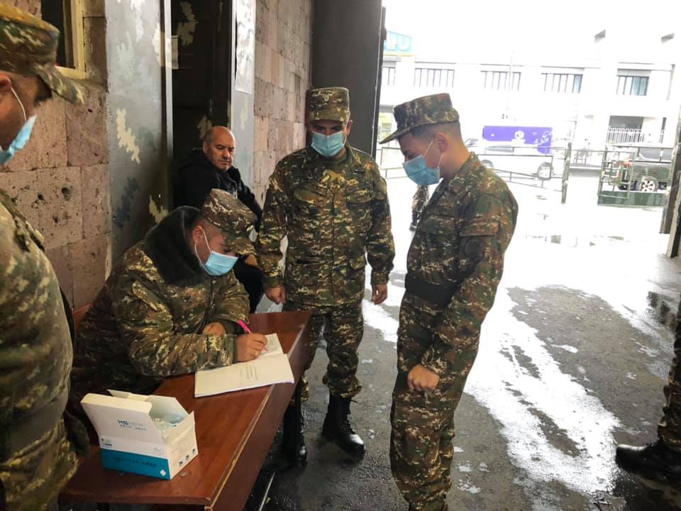 Լուսանկարում Աշոտ Փաշինյանը չէ. պարզաբանում