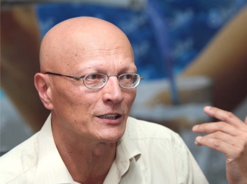 Մահացել է Սամվել Կարապետյանը