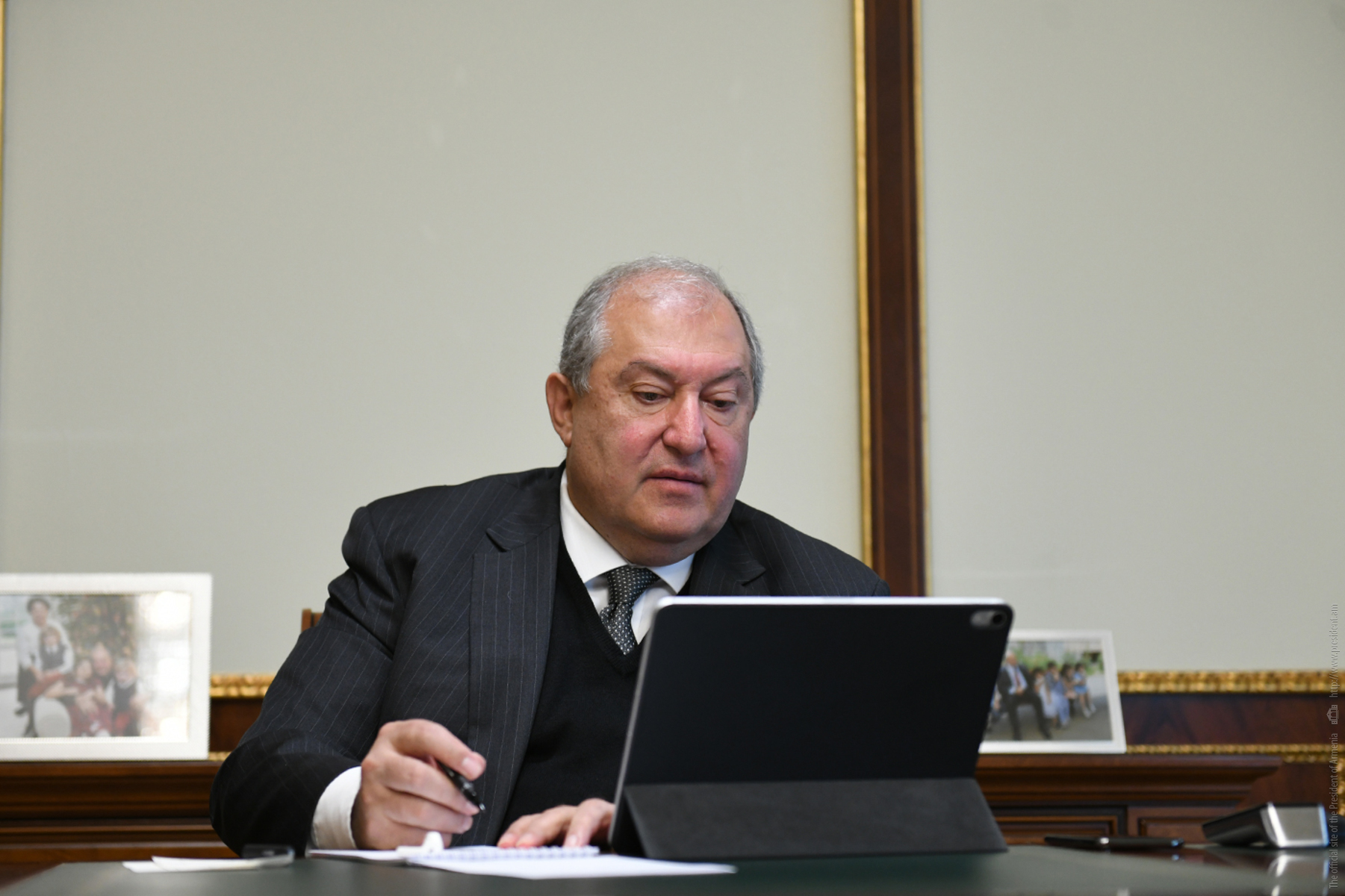 Հայերը երբեք չեն հանձնվի, ԼՂՀ-ն պաշտպանվելու է համայն հայության կողմից.Արմեն Սարգսյան