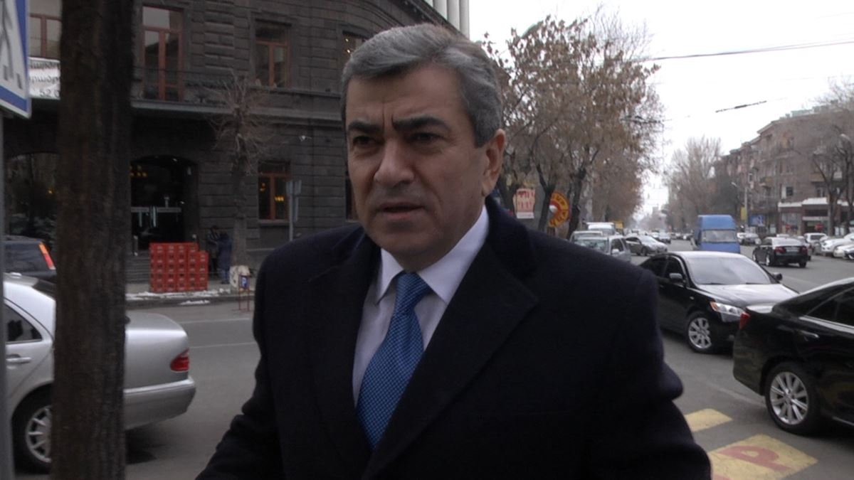 Հայբիզնեսբանկի խորհրդի անդամների ցանկն ուսումնասիրեցի, տեսնեմ՝ ԱԱԾ նախկին փոխտնօրեն Արզուման Հարությունյանն էլ կա․ Վահագն Ղուկասյան