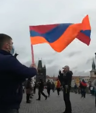 Չեխիայի Հայ Երիտասարդական Միության ցույցը Պրահայում