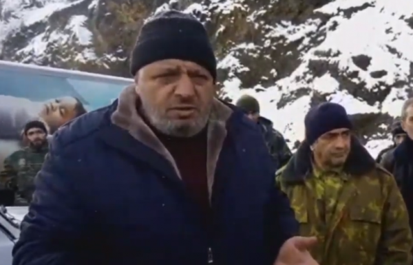 Նախկինների ժամանակ մենք էինք «կիլդիմներ» անում ադրբեջանցիների վրա, հիմա ադրբեջանցիք են «պրիկոլ» անում մեր երկրի ղեկավարի վրա